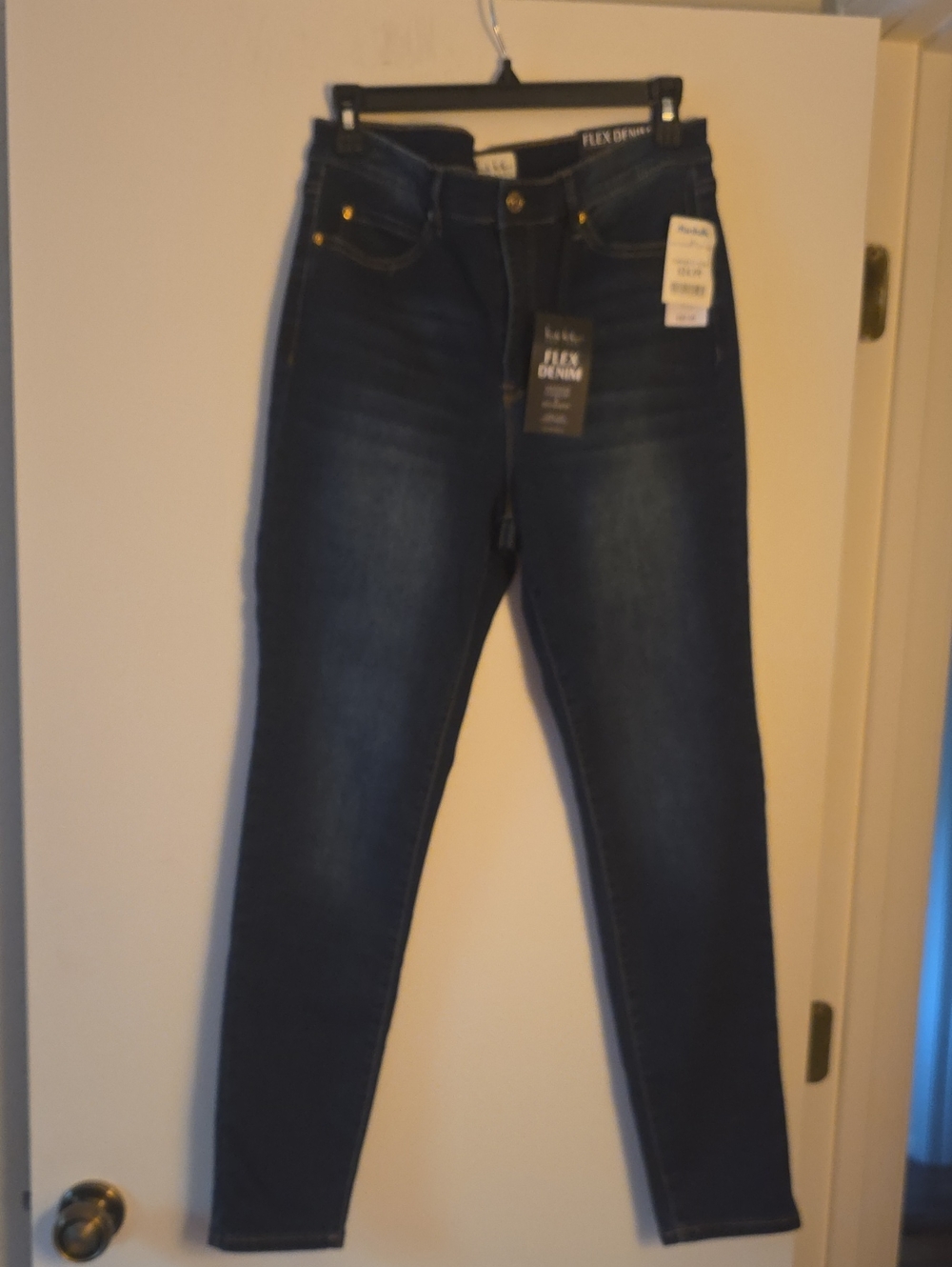 Nicole Miller Dark Blue Skinny Jeans